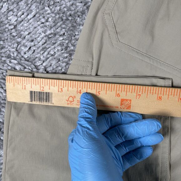 Under Armour Storm Cargo Pants Men’s Size 40/30 Beige Hydrofuge Water Resistant - Picture 12 of 13